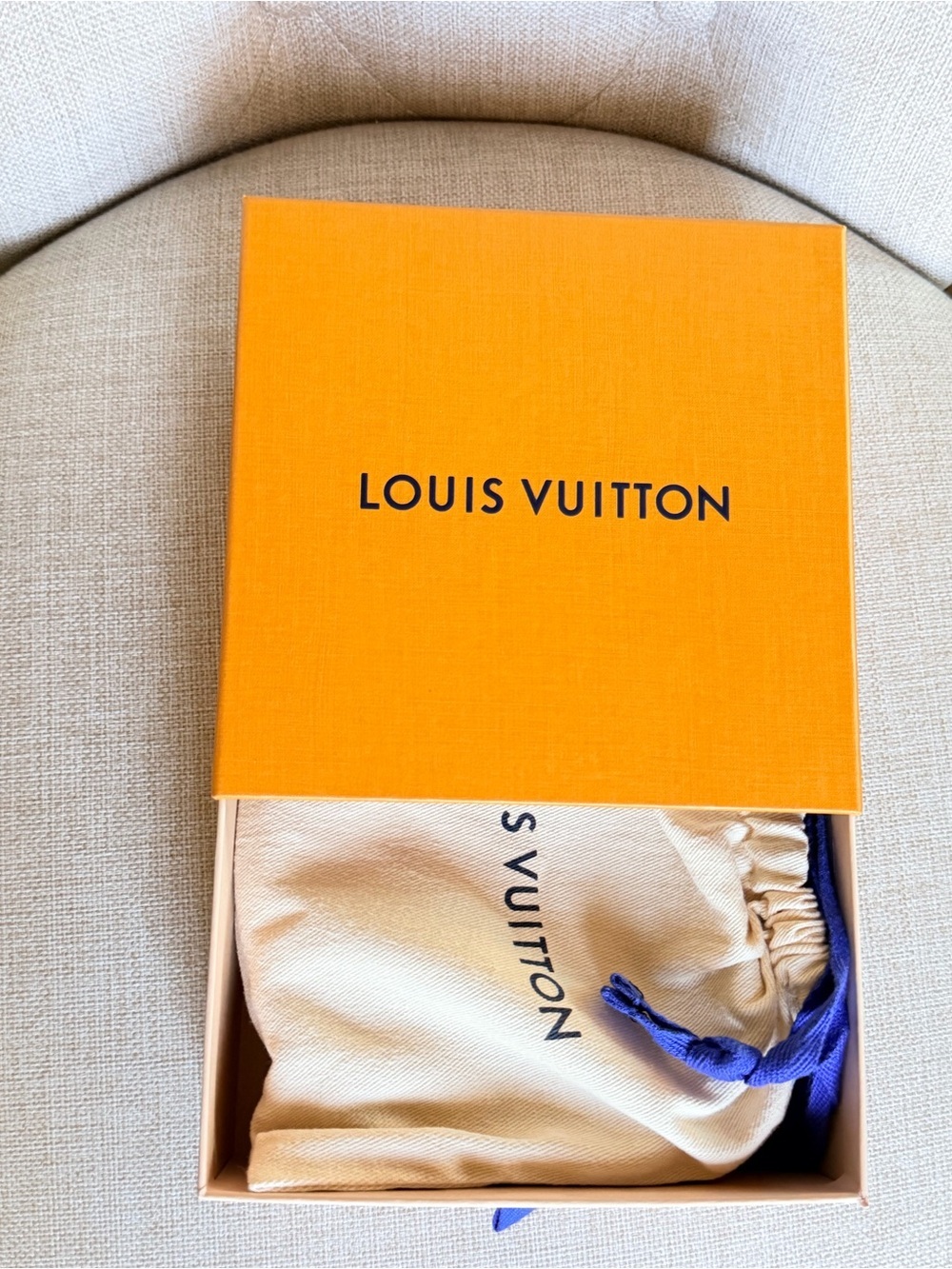 Louis Vuitton Travel Keepall Adjustable Vachetta Leather Strap w/ Box & Dust Bag - Picture 15 of 16